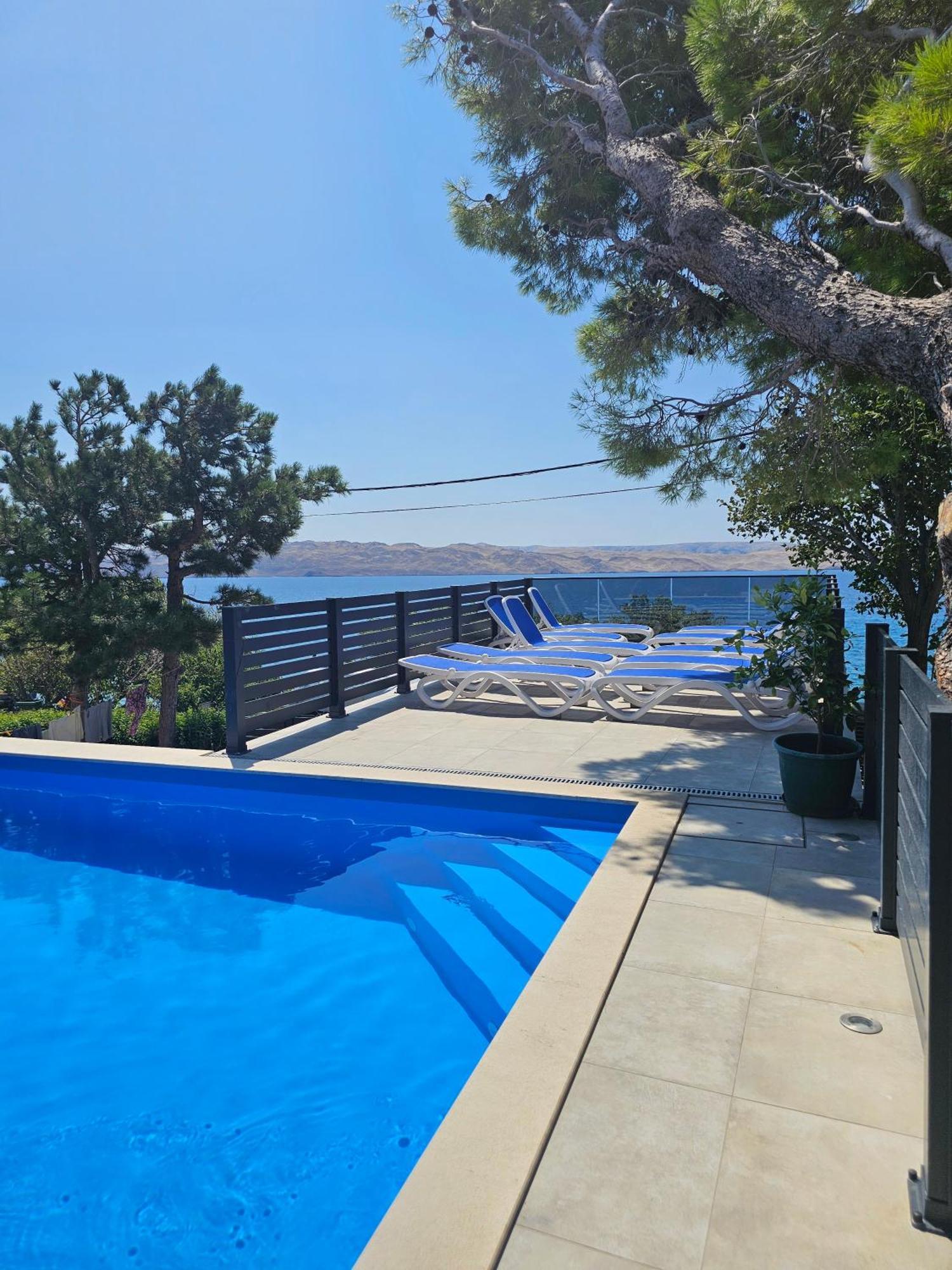 Beachfront House Ivana With Pool - Renovated 2025 Чезарица Экстерьер фото