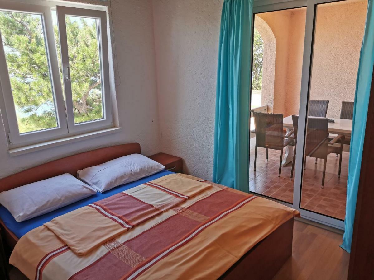 Beachfront House Ivana With Pool - Renovated 2025 Чезарица Экстерьер фото